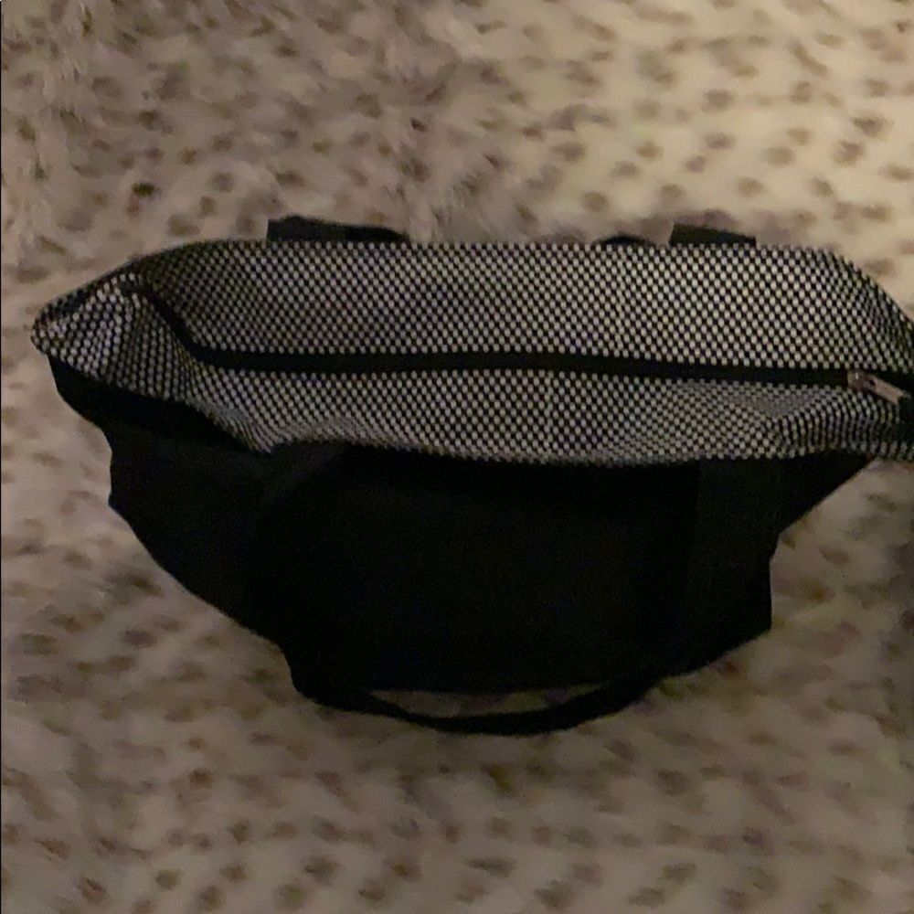 Black tote bag  